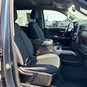 صورة مصغرة 33 لـ 2020 Chevrolet SILVERADO 1500 RST