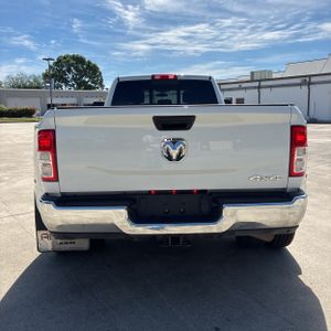 Ram 3500 Tradesman - 7