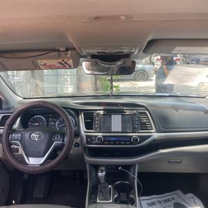صورة مصغرة 37 لـ 2017 Toyota HIGHLANDER LIMITED