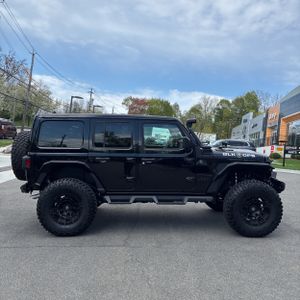JEEP WRANGLER 4-DOOR WILLYS 4X4 - 10