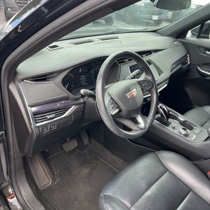 2022 Cadillac XT4 LUXURY 照片 36