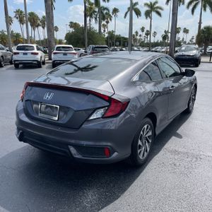 2019 Honda CIVIC LX — фото 8