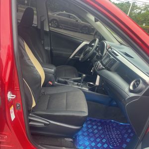 2017 Toyota RAV4 LE — миниатюра 33
