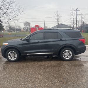 FORD EXPLORER XLT - 3