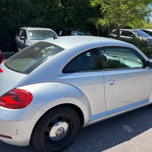 VOLKSWAGEN BEETLE 2.5L ENTRY PZEV - 7