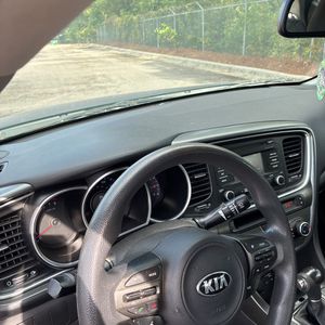 صورة مصغرة 36 لـ 2015 KIA OPTIMA LX
