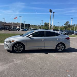 HYUNDAI ELANTRA LIMITED - 3