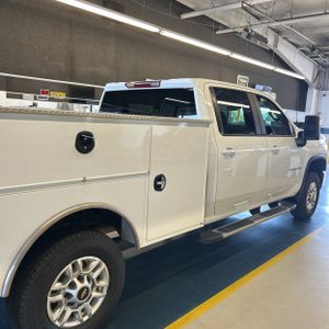 صورة 9 لـ 2025 Chevrolet SILVERADO 2500HD LT