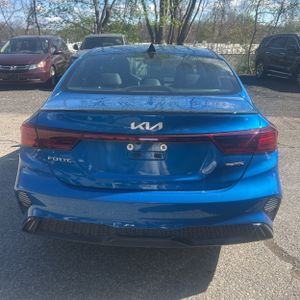 KIA FORTE GT-LINE - 7