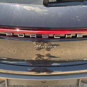 2023 Porsche MACAN — миниатюра 23