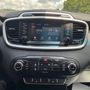 صورة مصغرة 38 لـ 2018 KIA SORENTO LX