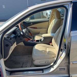2011 Lexus ES 350 BASE thumbnail 31