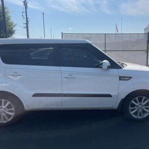 2013 KIA SOUL BASE thumbnail 11