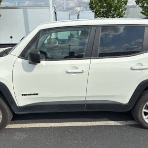 JEEP RENEGADE - 4