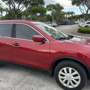 2016 Nissan ROGUE S — миниатюра 13