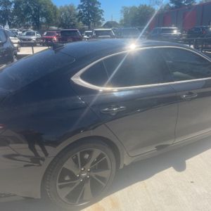 GENESIS G70 2.0T - 9