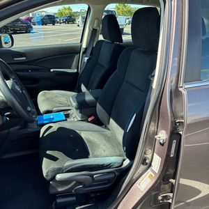 صورة 31 لـ 2015 Honda CR-V LX