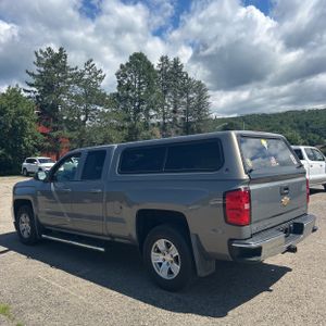 2017 Chevrolet SILVERADO 1500 LT photo 5