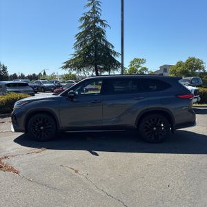 TOYOTA HIGHLANDER XSE - 3