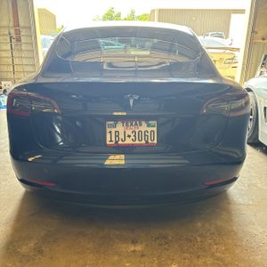 TESLA MODEL 3 BASE - 6