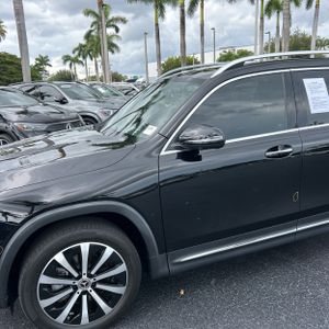 2023 Mercedes-BENZ GLB 照片 2