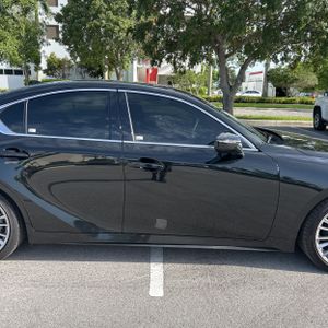2025 Lexus IS 300 BASE — миниатюра 11