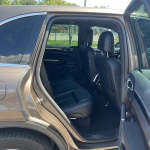 2016 Porsche CAYENNE BASE 缩略图 35