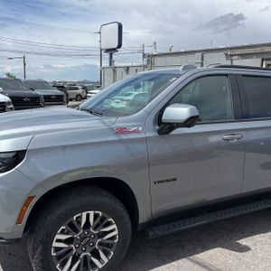 CHEVROLET TAHOE Z71 - 2