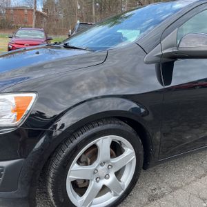 CHEVROLET SONIC LTZ AUTO - 2
