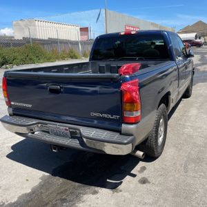CHEVROLET SILVERADO 1500 - 8