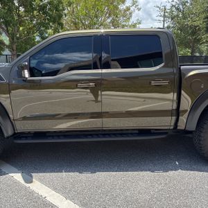 FORD F-150 RAPTOR - 4