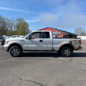 FORD F-150 XLT - 3