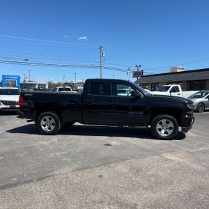 CHEVROLET SILVERADO 1500 - 10