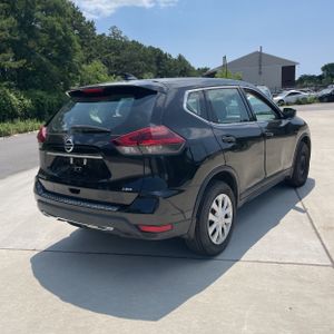 2019 Nissan ROGUE S — фото 8