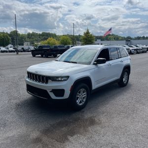 2024 JEEP GRAND CHEROKEE LAREDO 照片 1