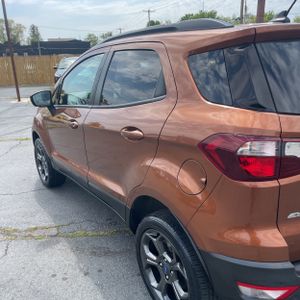FORD ECOSPORT SES - 6