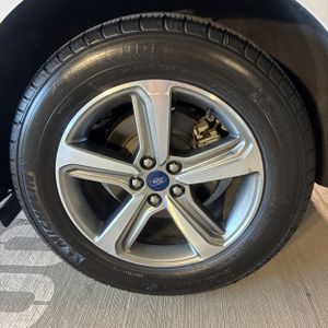 صورة مصغرة 18 لـ 2019 FORD EDGE SEL