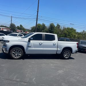 صورة 3 لـ 2021 Chevrolet SILVERADO 1500 LT