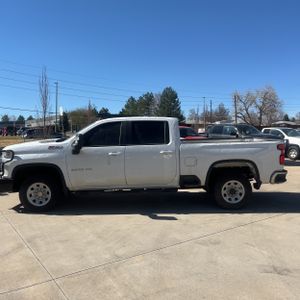 CHEVROLET SILVERADO 2500HD LT - 3
