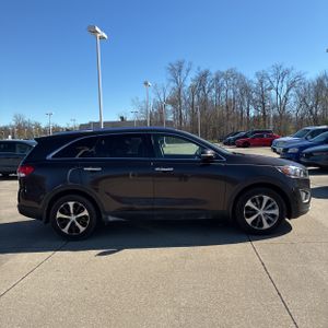 KIA SORENTO EX V6 - 10