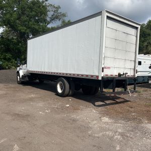 FORD F-750 GAS - 4