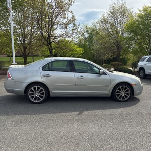 FORD FUSION V6 SE - 10