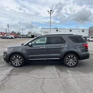 FORD EXPLORER PLATINUM - 3