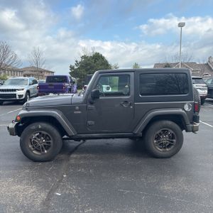 Jeep Wrangler 75th Anniversary Edition - 3
