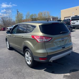 FORD ESCAPE SE - 5
