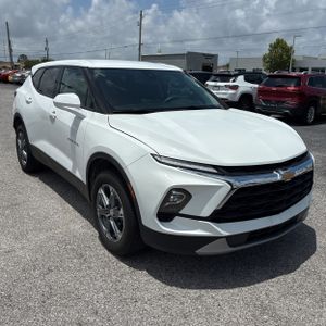 2023 Chevrolet BLAZER LT thumbnail 12