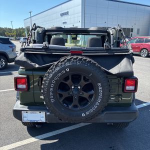 JEEP WRANGLER WILLYS SPORT - 7