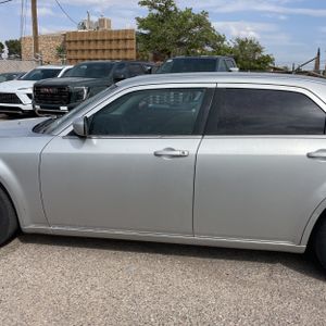 CHRYSLER 300 LX - 4