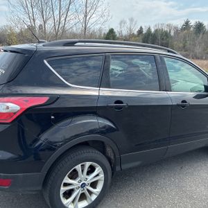 FORD ESCAPE SE - 9