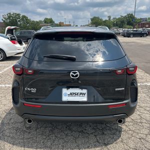 2023 Mazda CX-50 2.5 S PREFERRED PLUS — фото 7